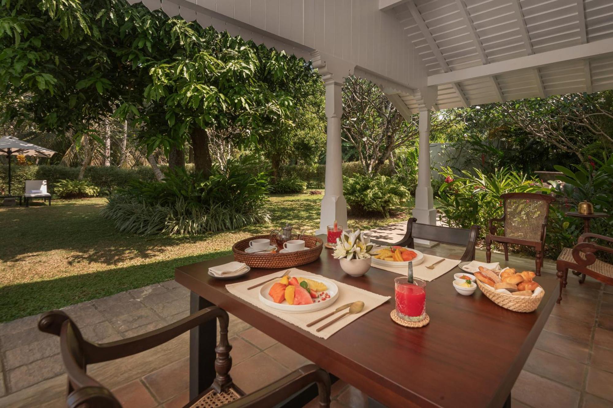 Uga Riva - Negombo Hotel Kültér fotó
